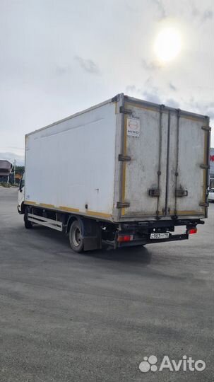 Hino 300 (Dutro), 2011