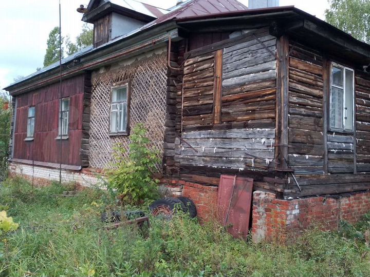 Дом 100 м² на участке 10 сот.