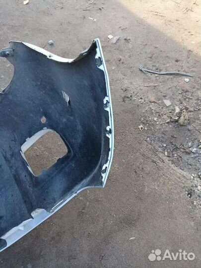 Передний бампер toyota Land cruiser 200