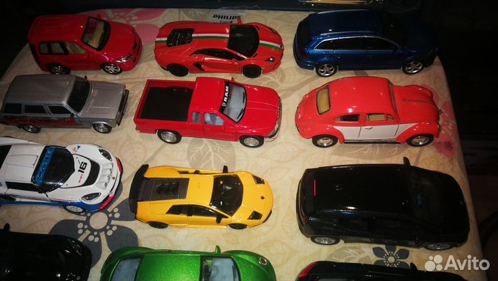 Модель автомобиля металлические машинки