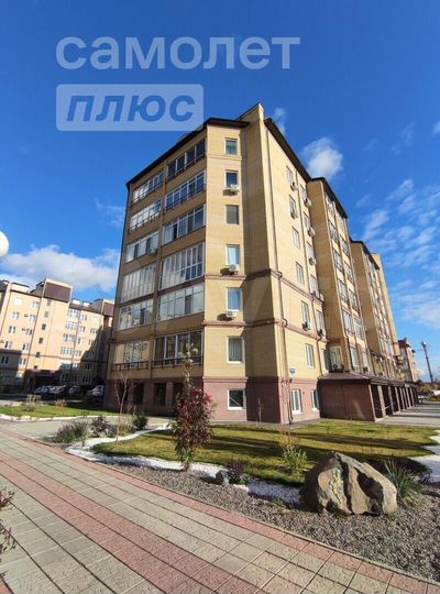 4-к. квартира, 141,9 м², 1/10 эт.