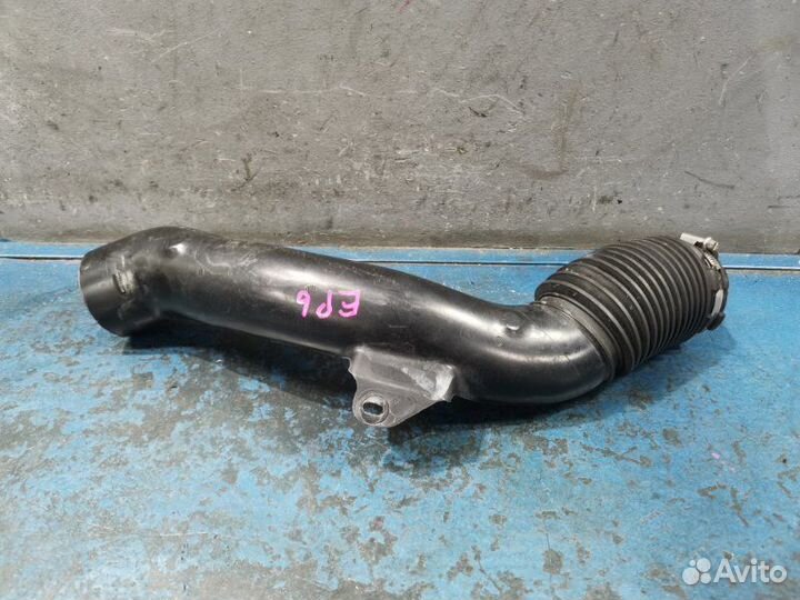 Патрубок воздушного фильтра Peugeot 3008