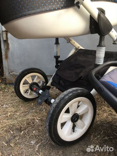 Продам коляску 3 в 1