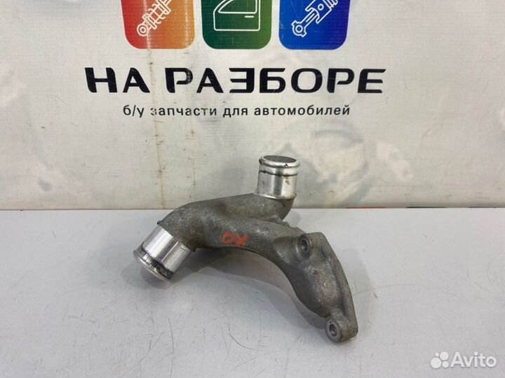 Фланец системы охлаждения Toyota Land Cruiser 200