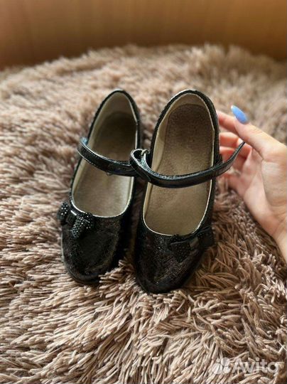 Туфли для девочки 29