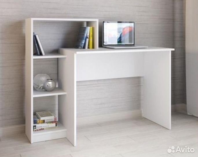 Компьютерный стол новый белый