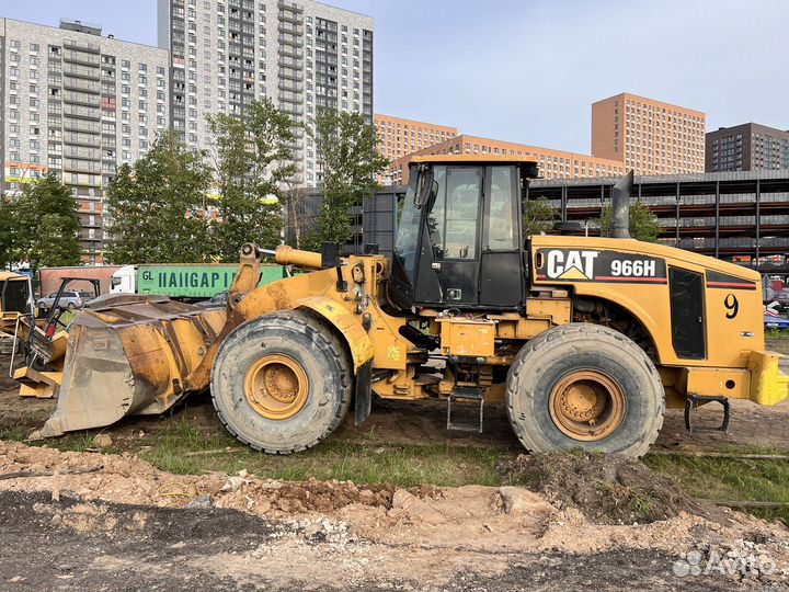 Фронтальный погрузчик CAT 966H, 2008