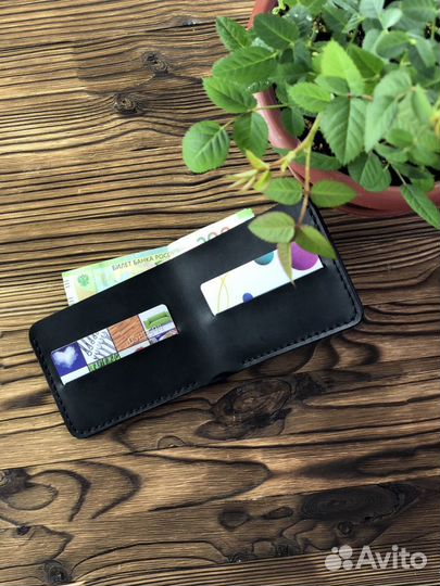 Мужской бумажник
