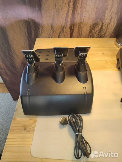 Руль Logitech G920 Driving Force