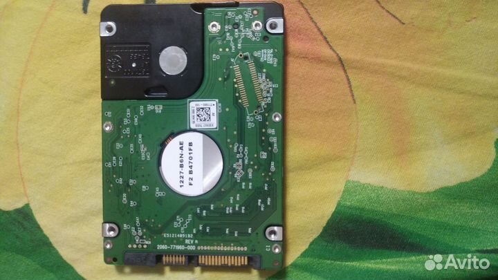 Жесткий диск 1 тб 2.5 WD blue