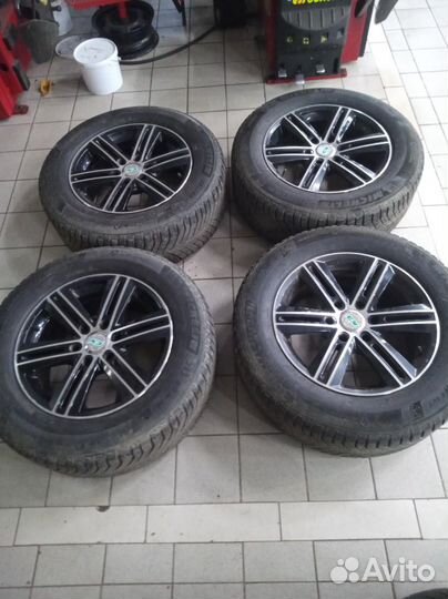 265/60 R18 Michelin X-Ice North 4 SUV Зима Литые R