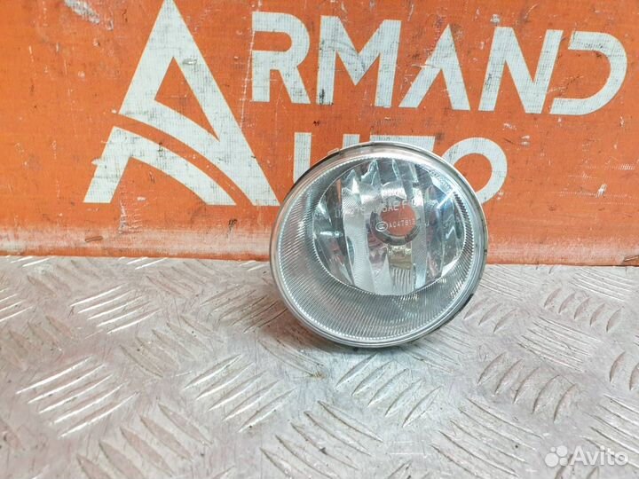 Птф левый Toyota Rav4 4 CA40 2015-2019