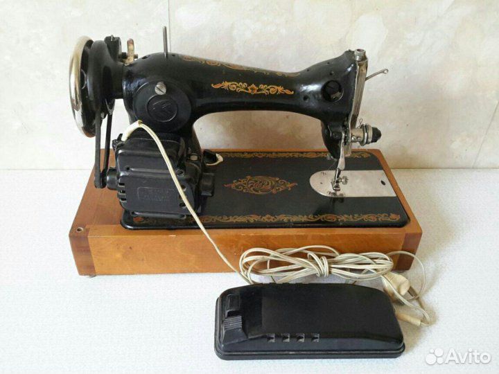Швейная машина Подольск с электроприводом