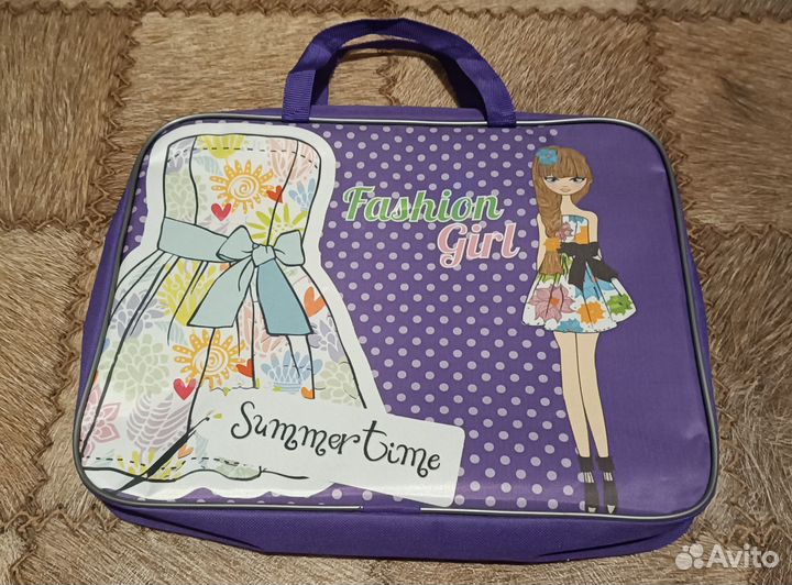 Папка для тетрадей А4 fashion girl