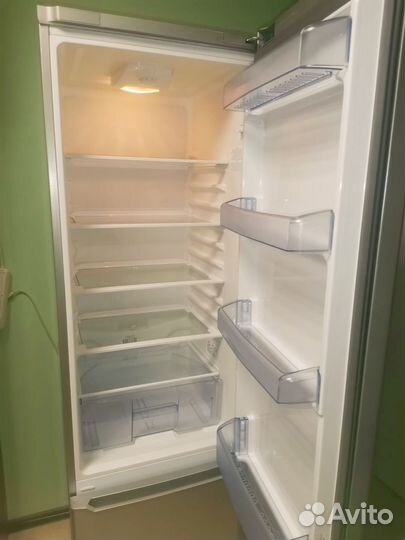 Двухкамерный холодильник beko