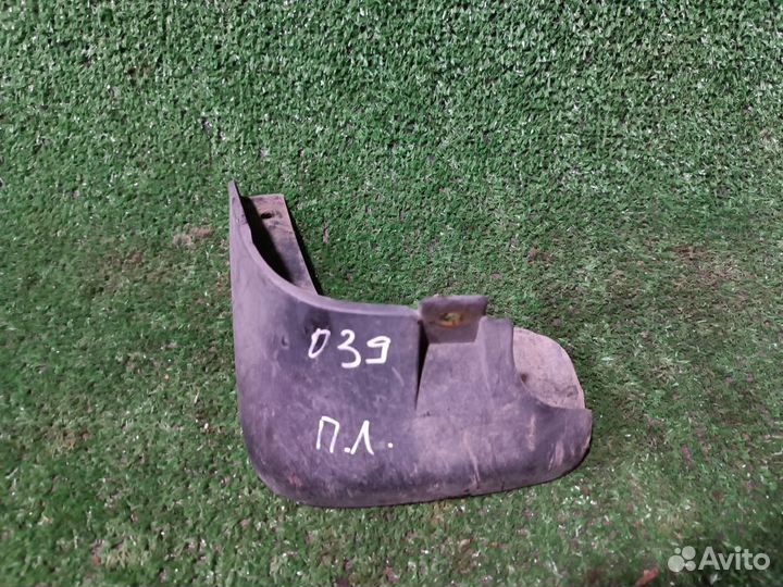 Брызговик передний левый Chevrolet Lacetti I (2004