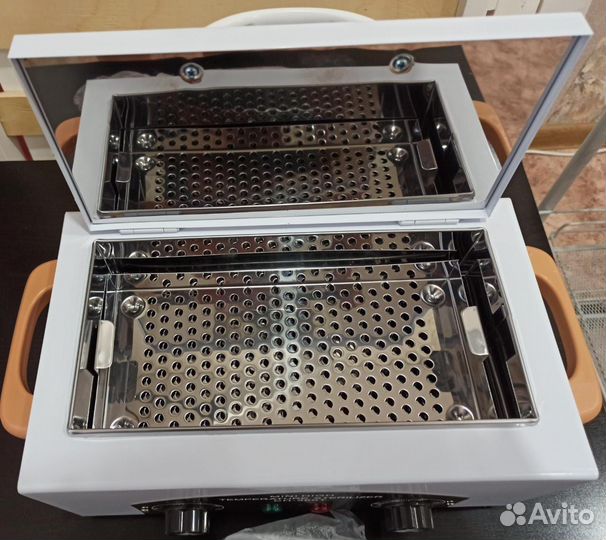 Сухожаровой шкаф, стерилизатор для инструментов