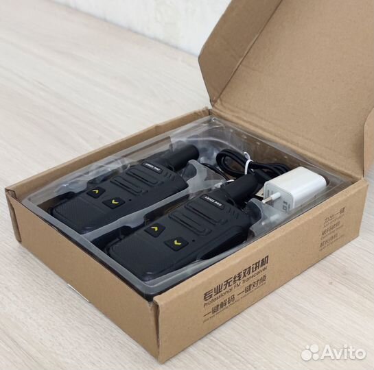 Комплекты раций для сотрудников склада и офиса