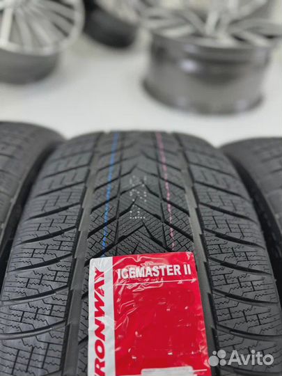 Fronway IceMaster II 315/35 R21 и 275/40 R21 111H