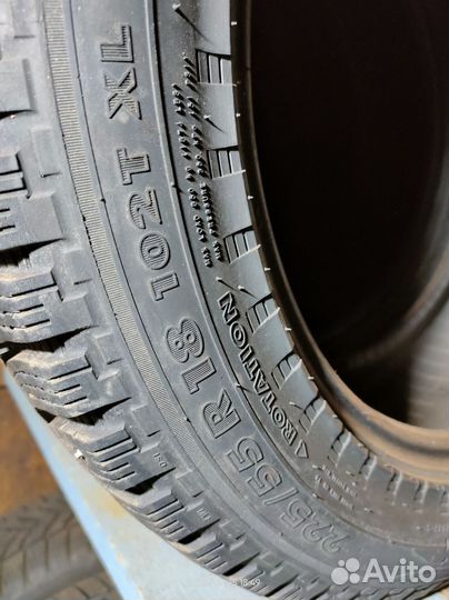 Nokian Tyres Hakkapeliitta 5 225/55 R18 102T