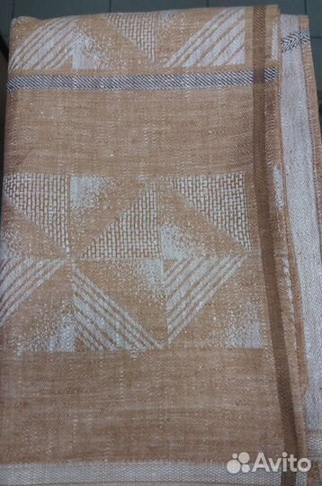 Скатерть 150 х 150 Бежевая. Жаккард