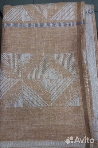 Скатерть 150 х 150 Бежевая. Жаккард