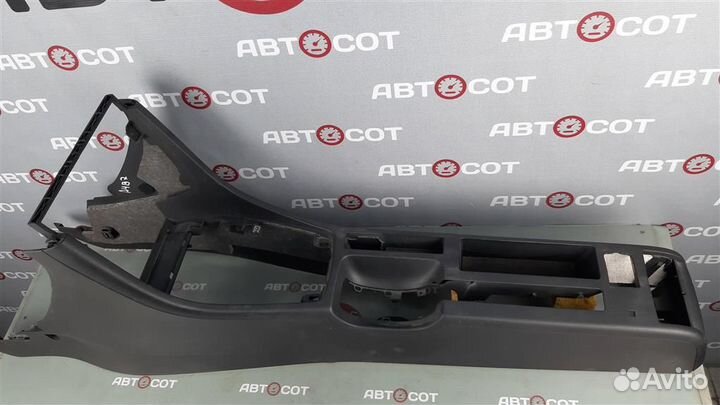 Центральная консоль Audi A4 B7 (2005-2008г.в.)