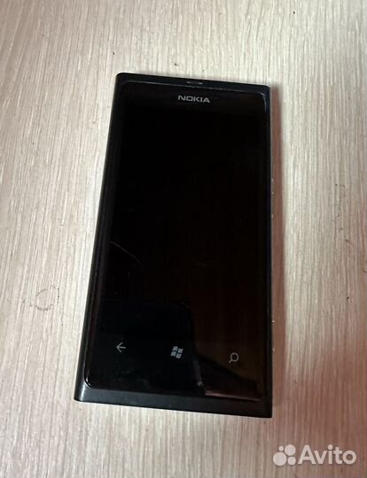 Nokia Lumia 800, 16 ГБ