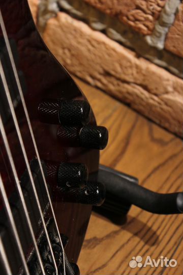 Бас-гитара schecter stiletto extreme-5 BCH