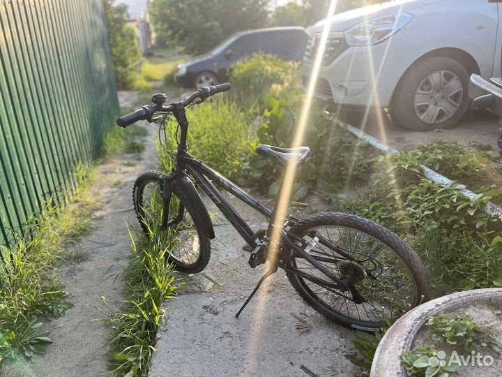 Велосипед Trek MT220