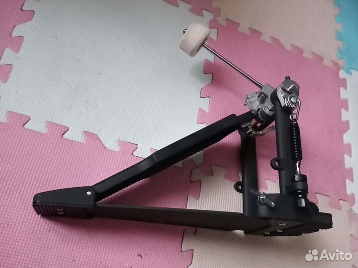 Педаль для бас барабана бочки yamaha fp8500c