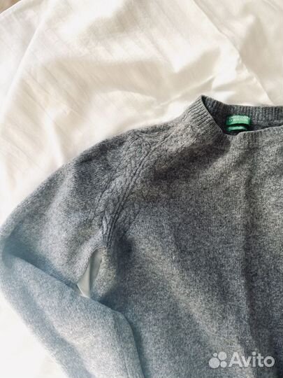 Шерстяной свитер Benetton xs-s