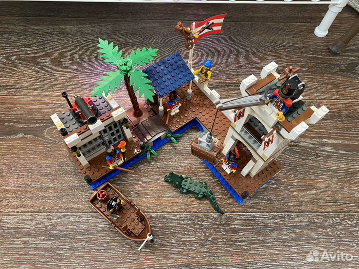 Лего Пираты