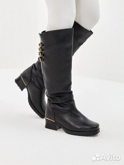 Удобные женские сапоги с легким мехом