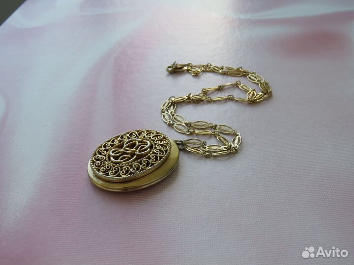 Park lane Подвеска Локет на цепочке Винтаж Клеймо