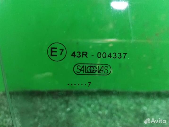 Стекло переднее правое Suzuki Ignis 2007