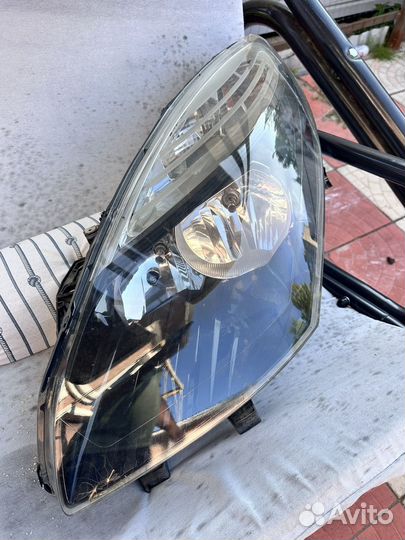 Фара renault scenic 2