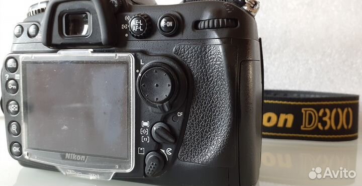 Nikon D300 body