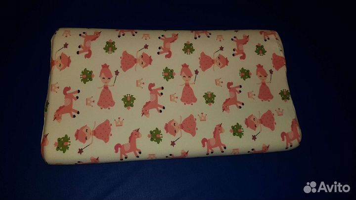 Детская ортопедическая подушка с эффектом памяти