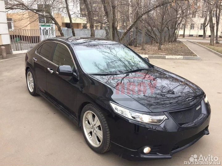 Решетка радиатора (с сеткой) Mugen Honda Accord 8