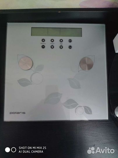 Весы напольные электронные Polaris PWS 1526DGF