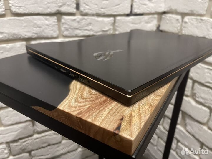 Asus ROG Zephyrus / Strix