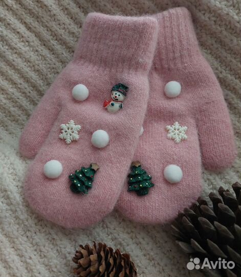 Новые детские варежки
