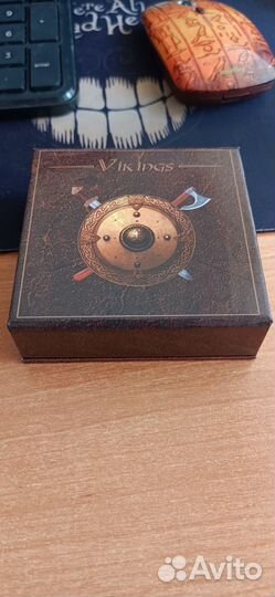 Серебряная монета Викингов 1000 франков 20 грамм