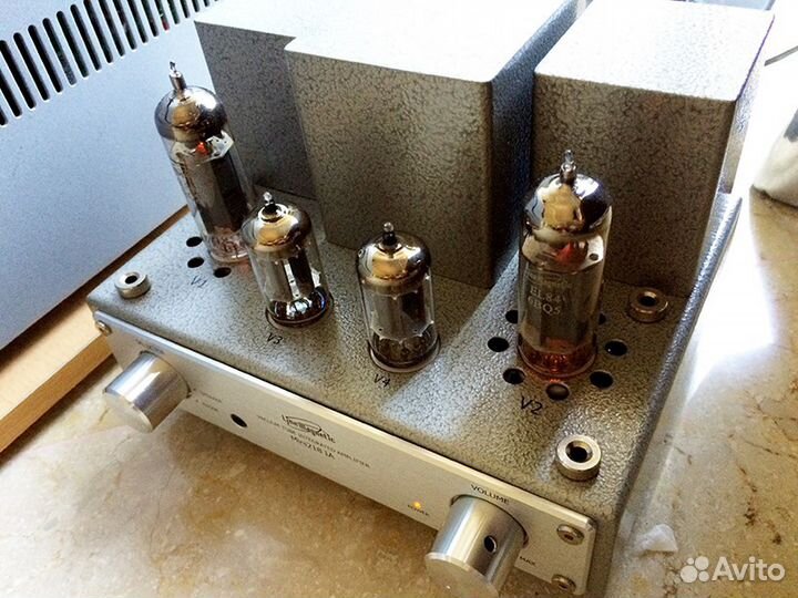 Ламповый усилитель Line Magnetic Audio LM-218 Mini