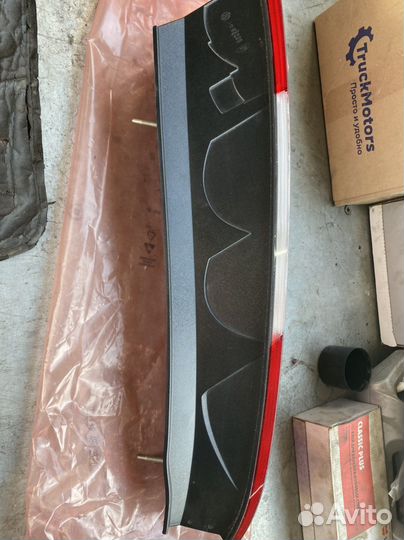 Продаю задние фонари Ford C-Max