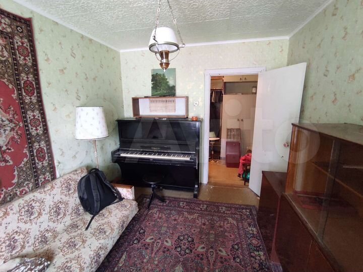 2-к. квартира, 50 м², 2/10 эт.