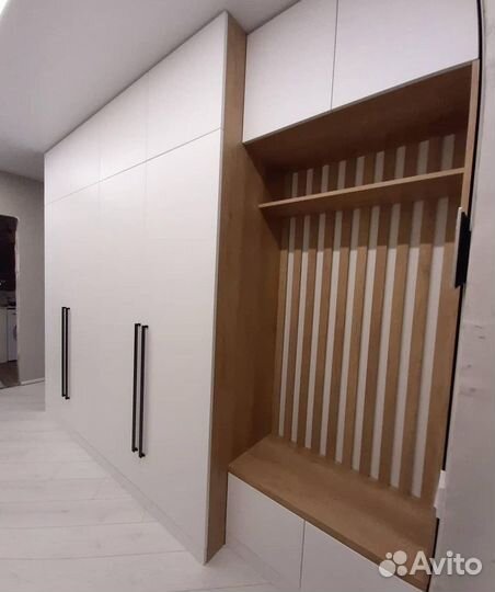 Шкаф распашной / купе