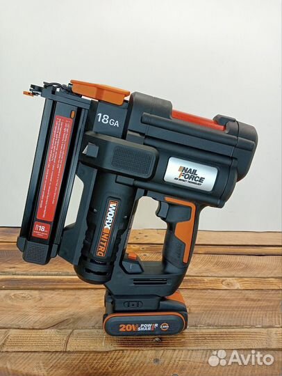 Аккумуляторный степлер (нейлер) worx WX844