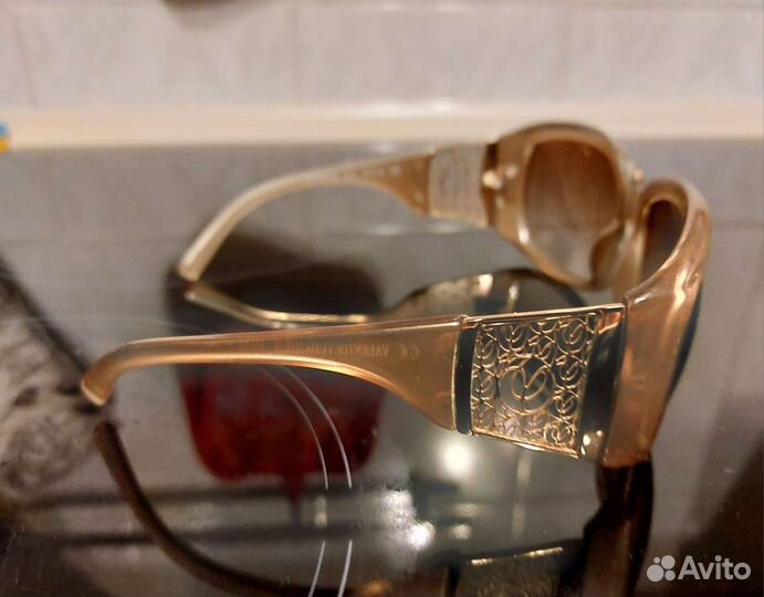 Солнцезащитные очки Valentin Yudashkin Италия